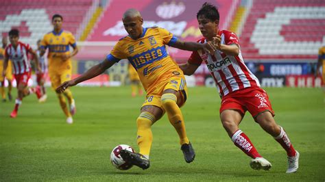 alineaciones de club tigres contra necaxa